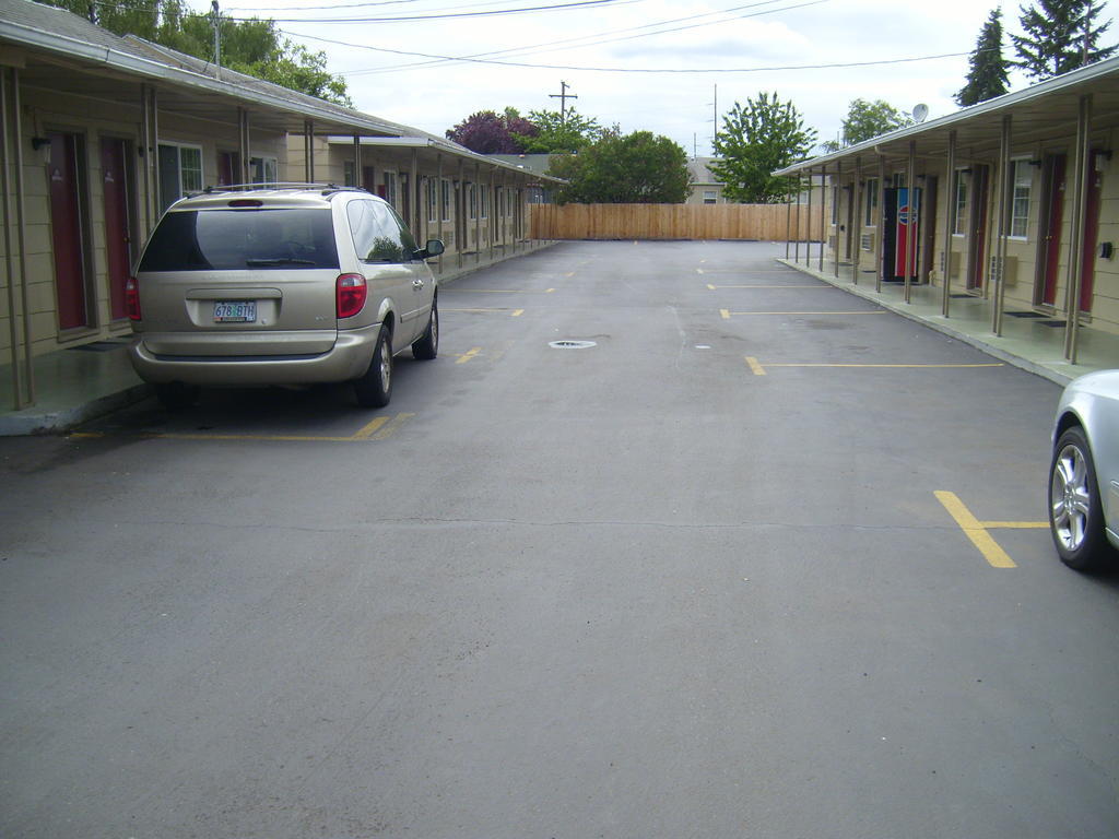 Cascade City Center Motel Lebanon Eksteriør billede